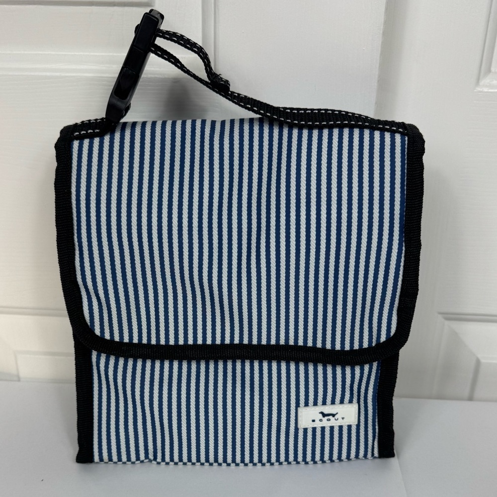 Scout Lunch Date Lunch Tote Navy And White Striped EUC